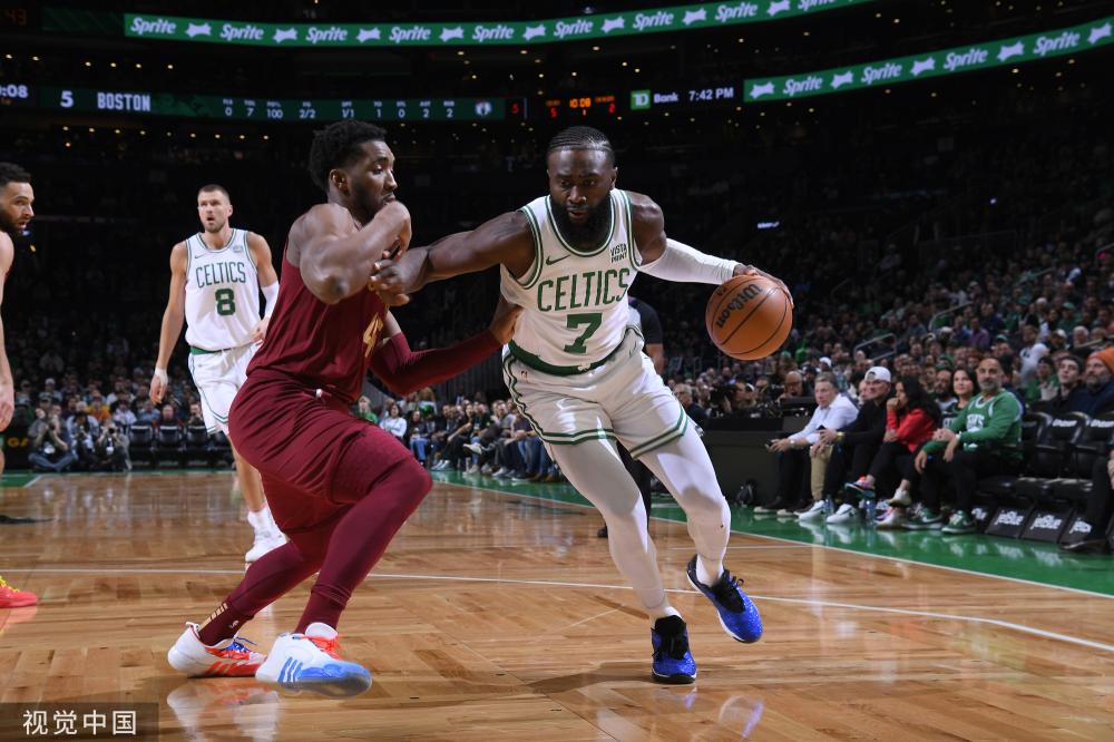 鉴于扎巴尔 鉴于扎巴尔